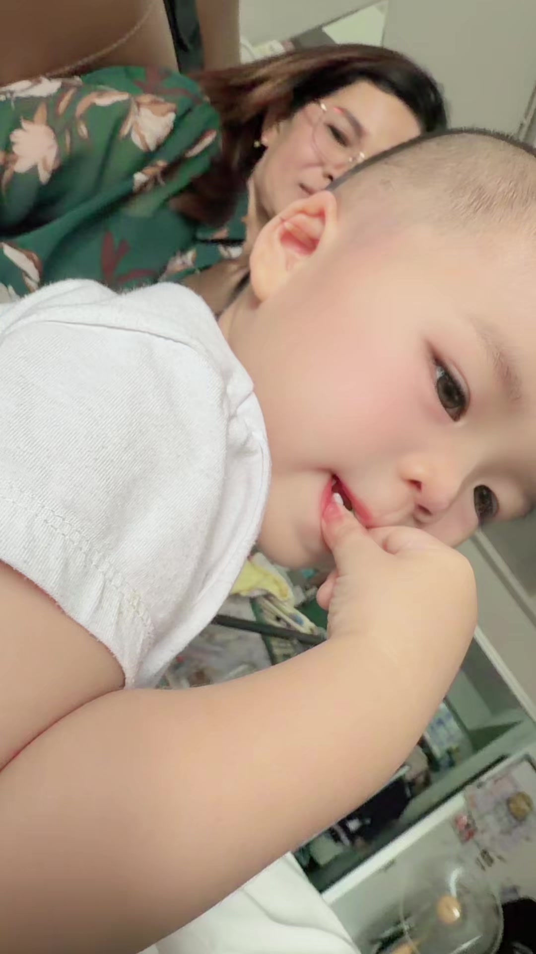 @ยู ริ โก๊ะ จัง
