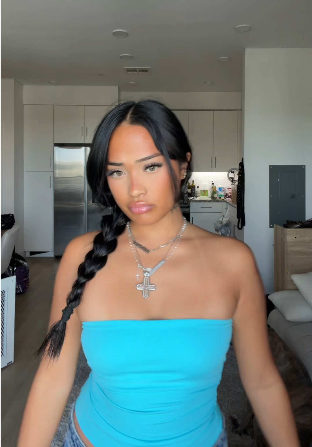 @zoeymflauren