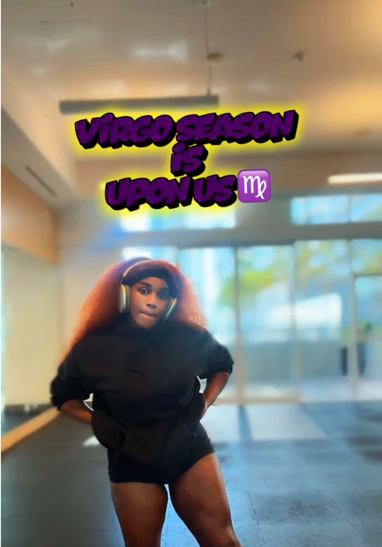 @Whoisdenisia