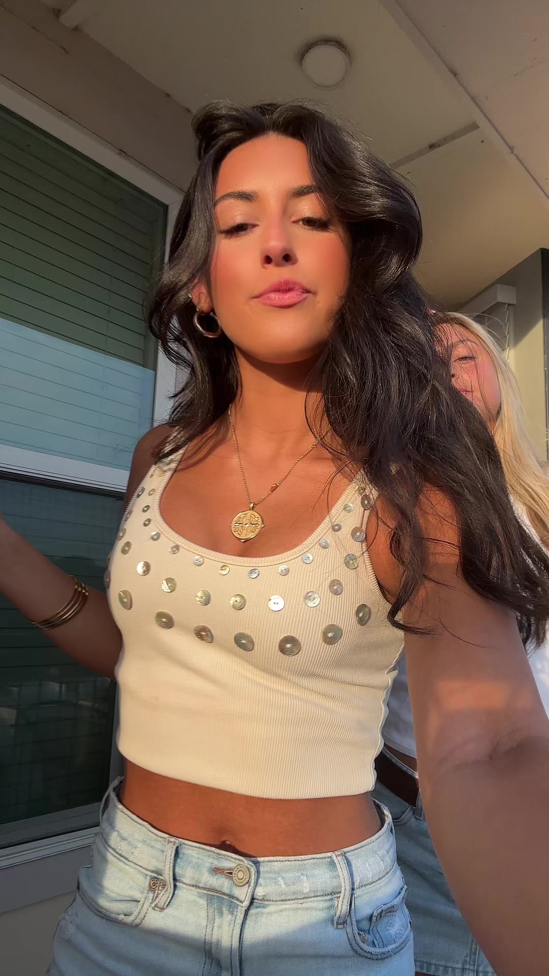 @shayeweiss🫧