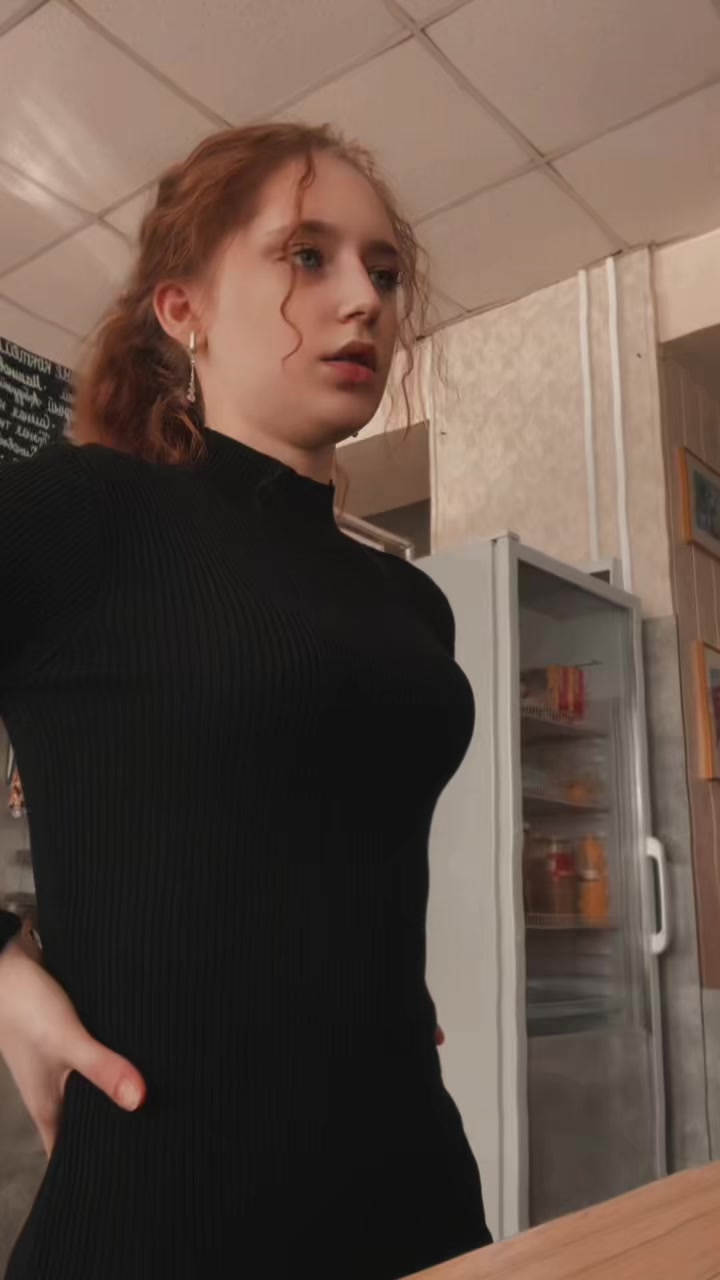 @(づ｡◕‿‿◕｡)づ