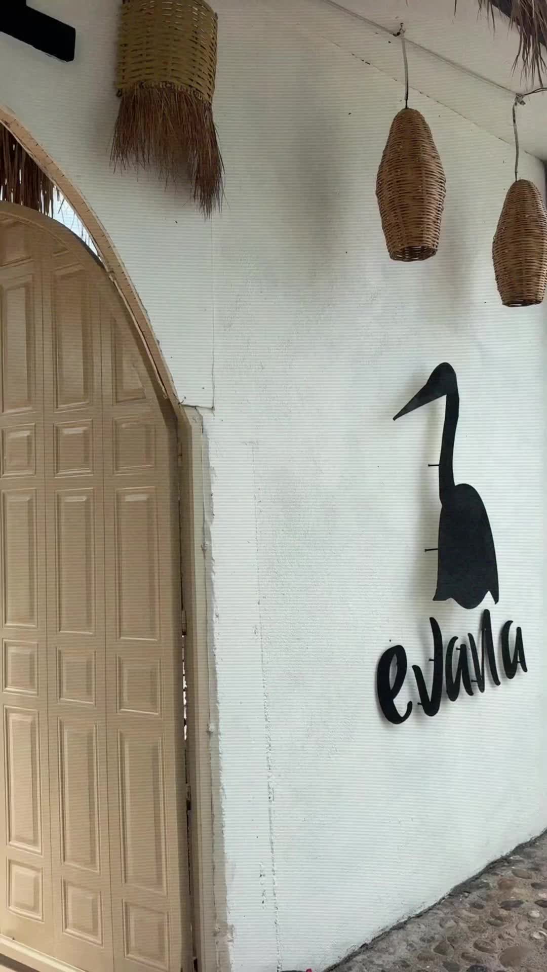 @Hotel Evana