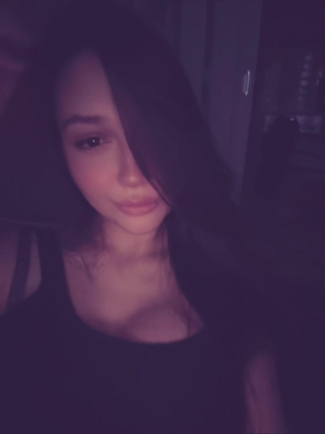 @Elina