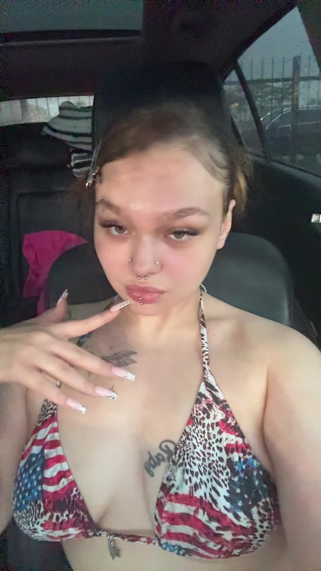 @sexchell0kittyfein