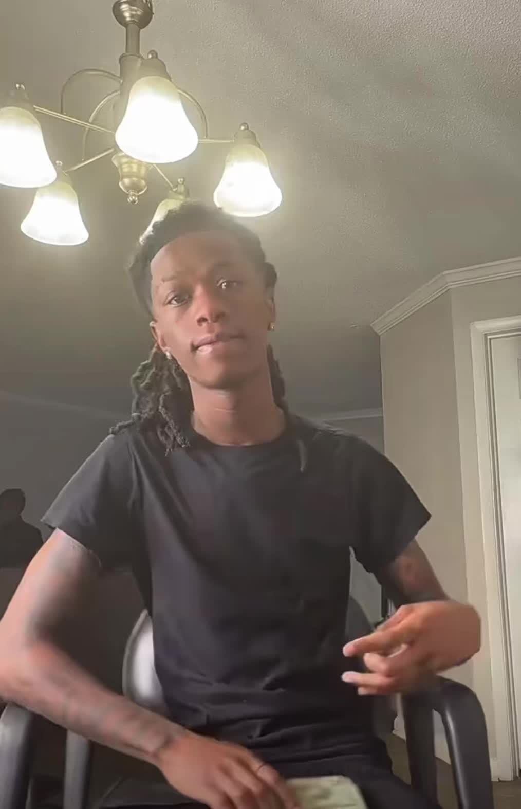@Quin  (content creator)
