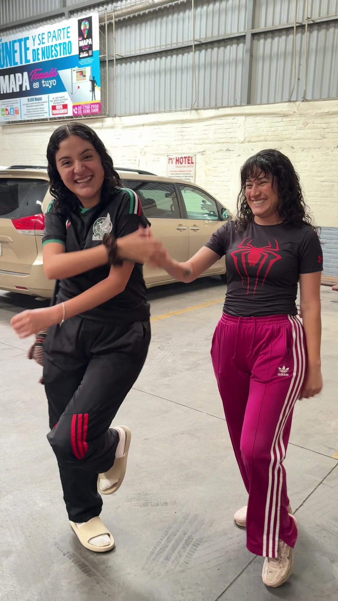 @Las D&iacute;az