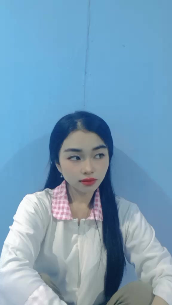 @DUJ