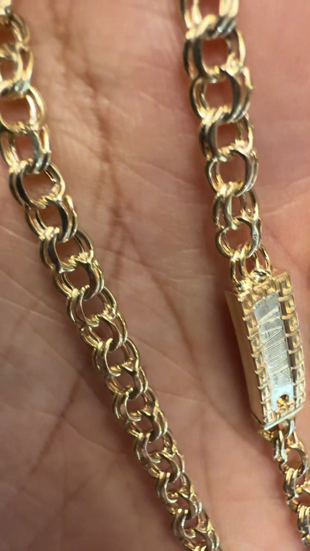 @AliJewelers