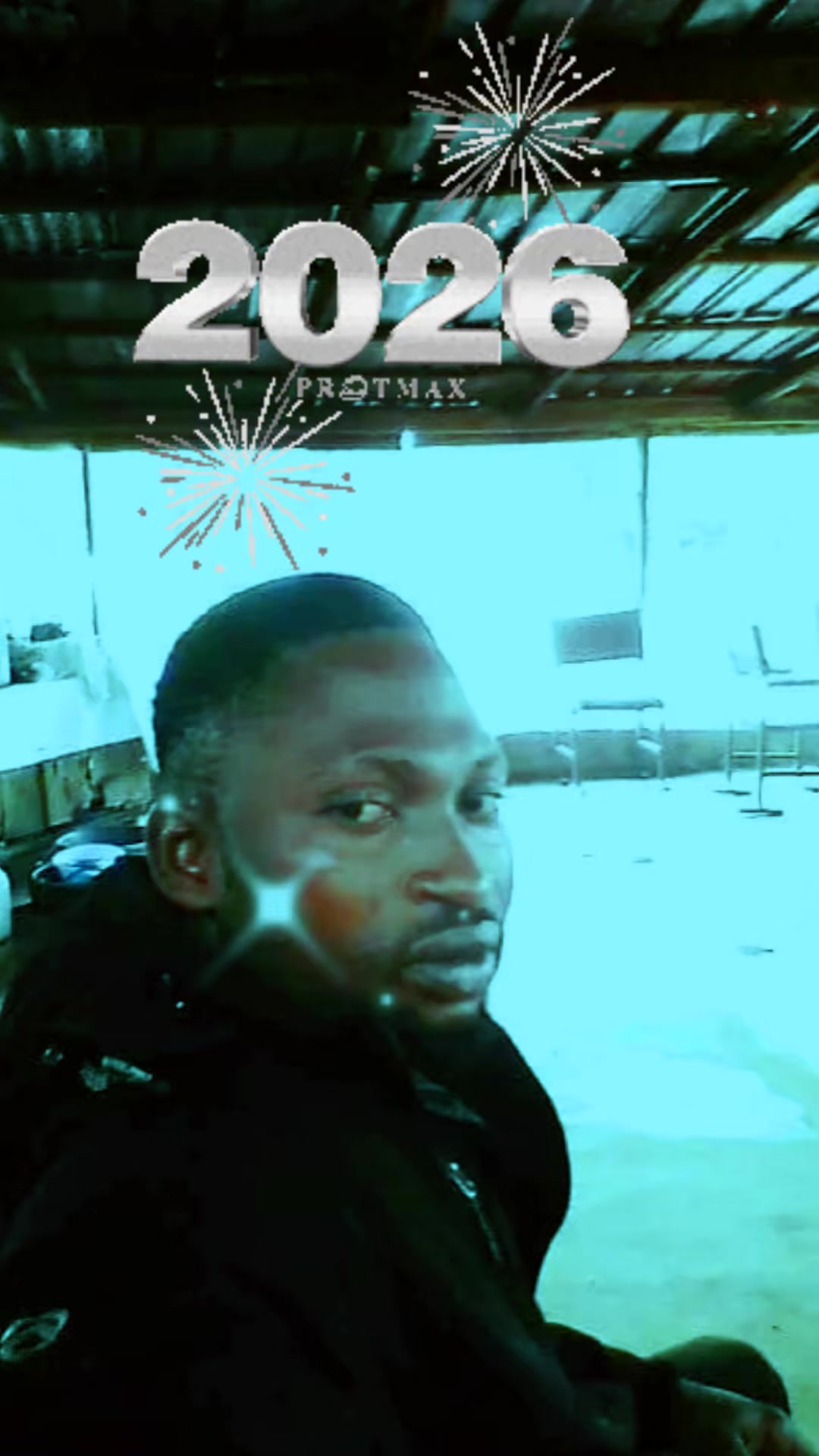 @Arike@omohorn 001