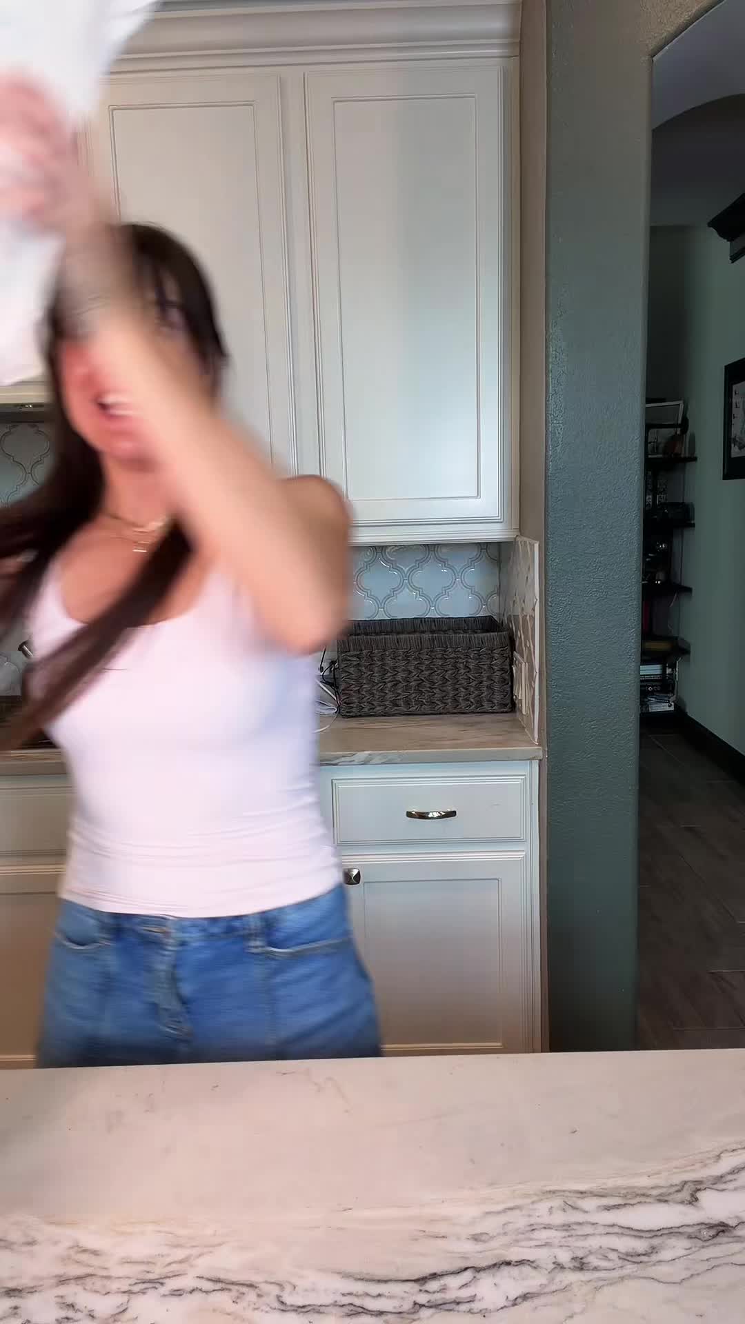 @mjvanicek