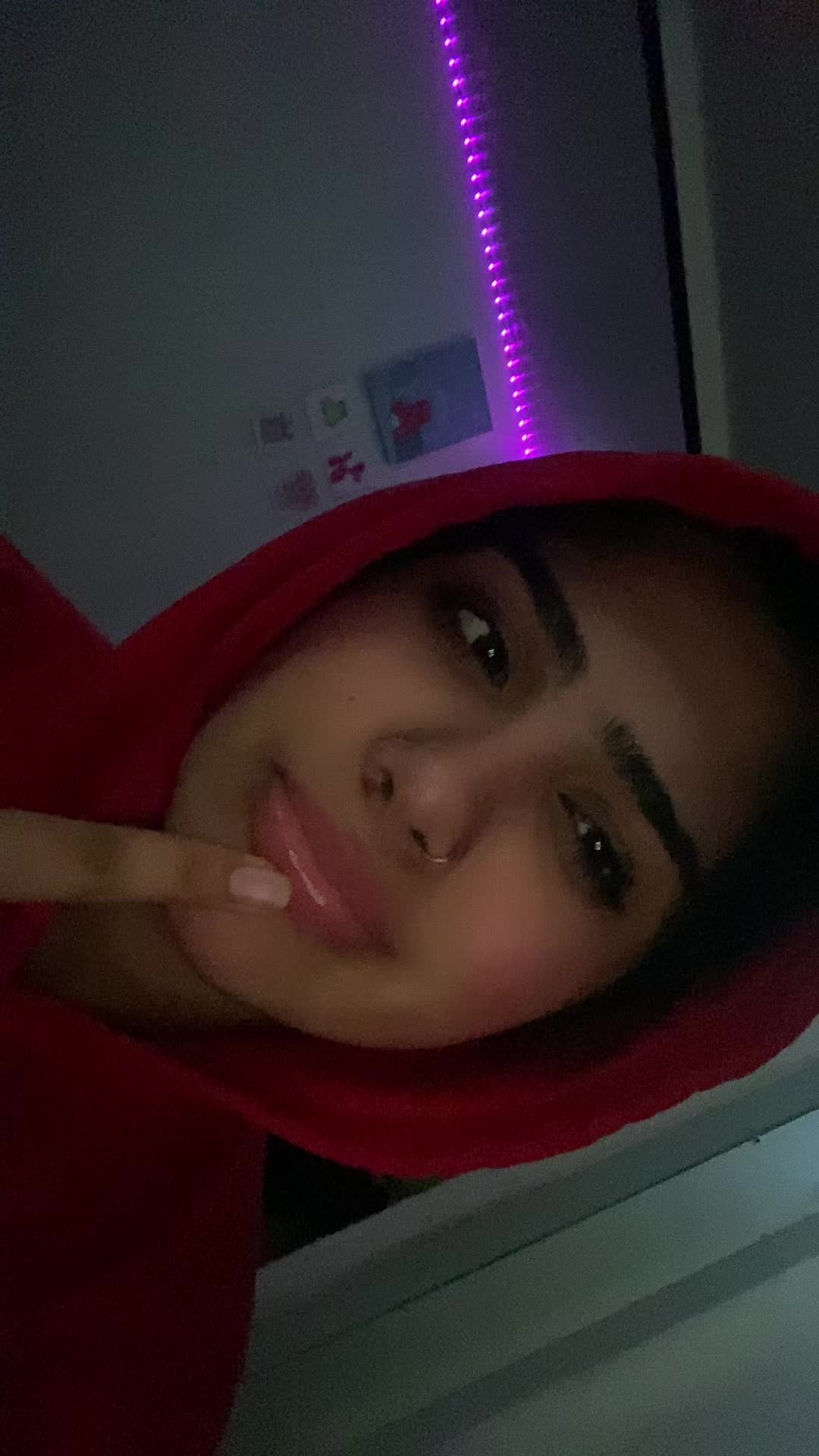 @Ayat ๐๐ฎ๐ถ๐ฆ