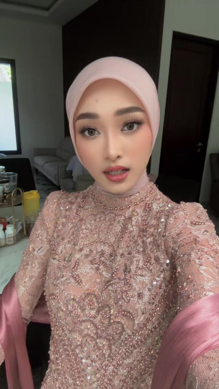 @𝒑𝒖𝒕𝒓𝒊