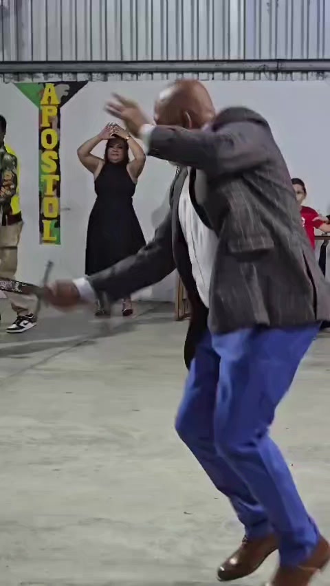 @K I T A R O N ♒️