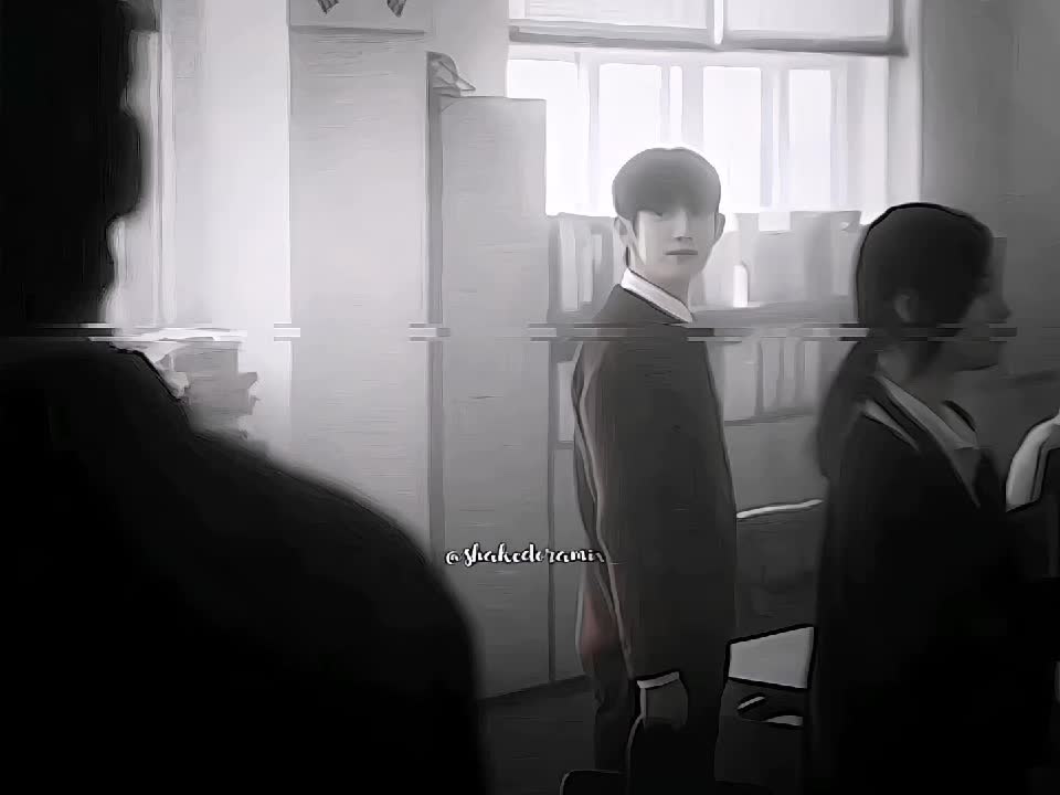 @»sᥲᥡ᥎іᥣіm