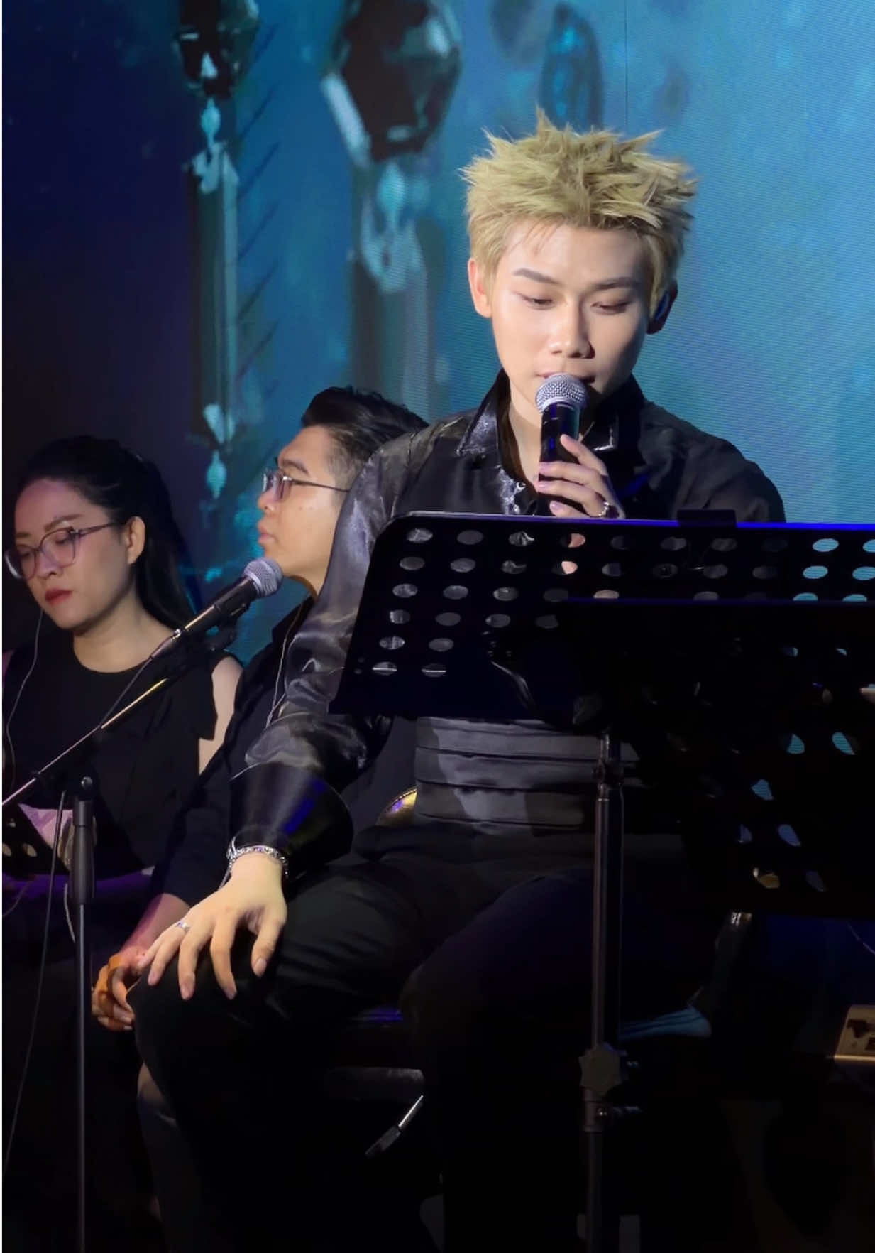 @Phòng trà Bến Thành ✦