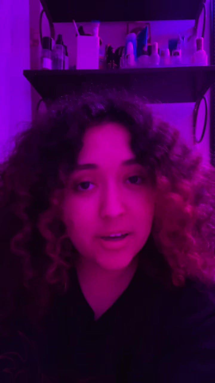 @xox_nerdynikki_xox