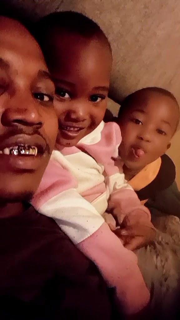 @Sburh Mazibuko Kubheka😉