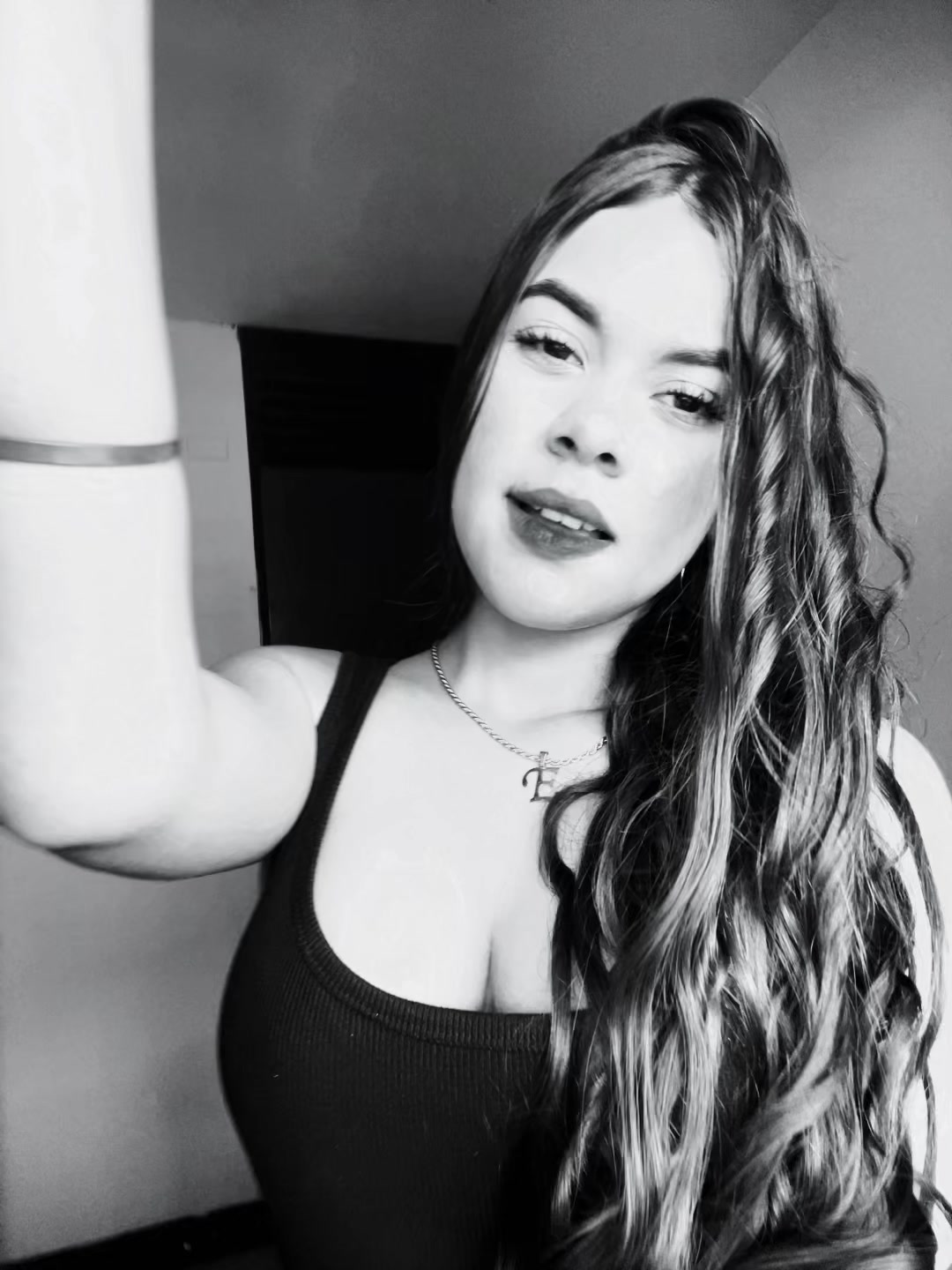 @𝐄𝐦𝐦𝐚