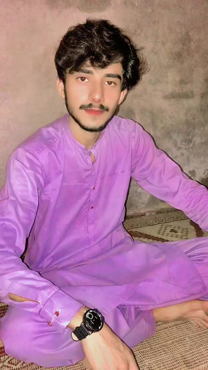 @🌚🥀𓆩๏𓆪 𓆩⃝umar 𓆩๏𓆪> 🥀🌚