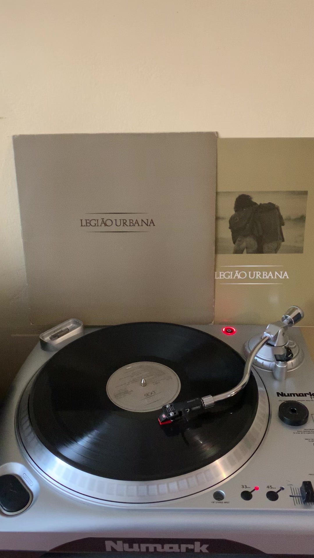 @lecritam