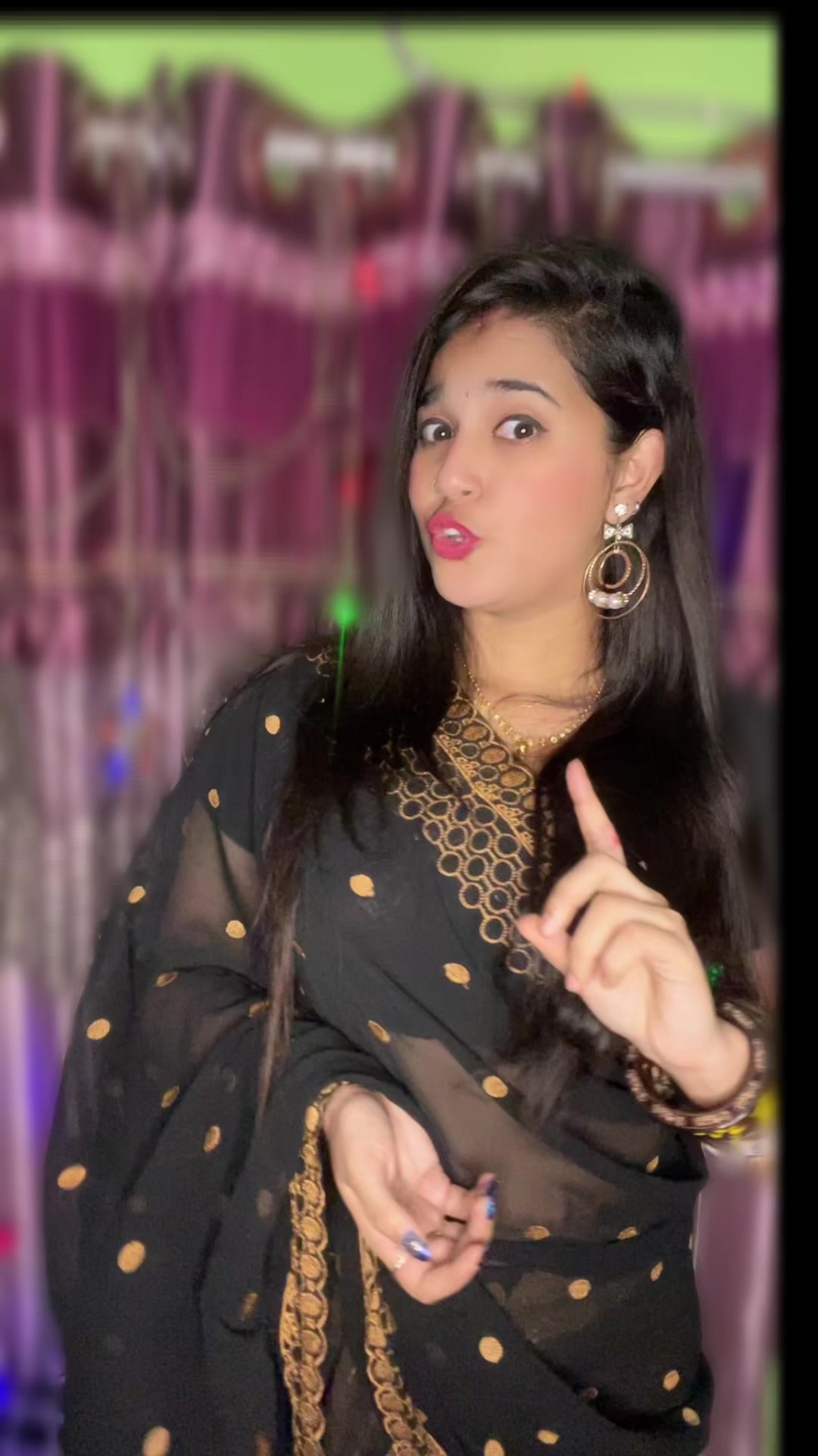 @🧚&zwj;♀️বেলা🧚&zwj;♂️