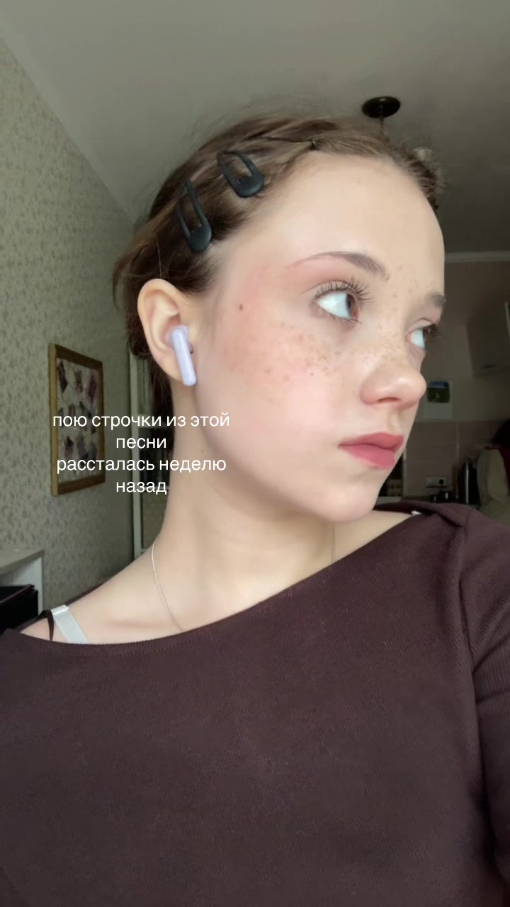 @???