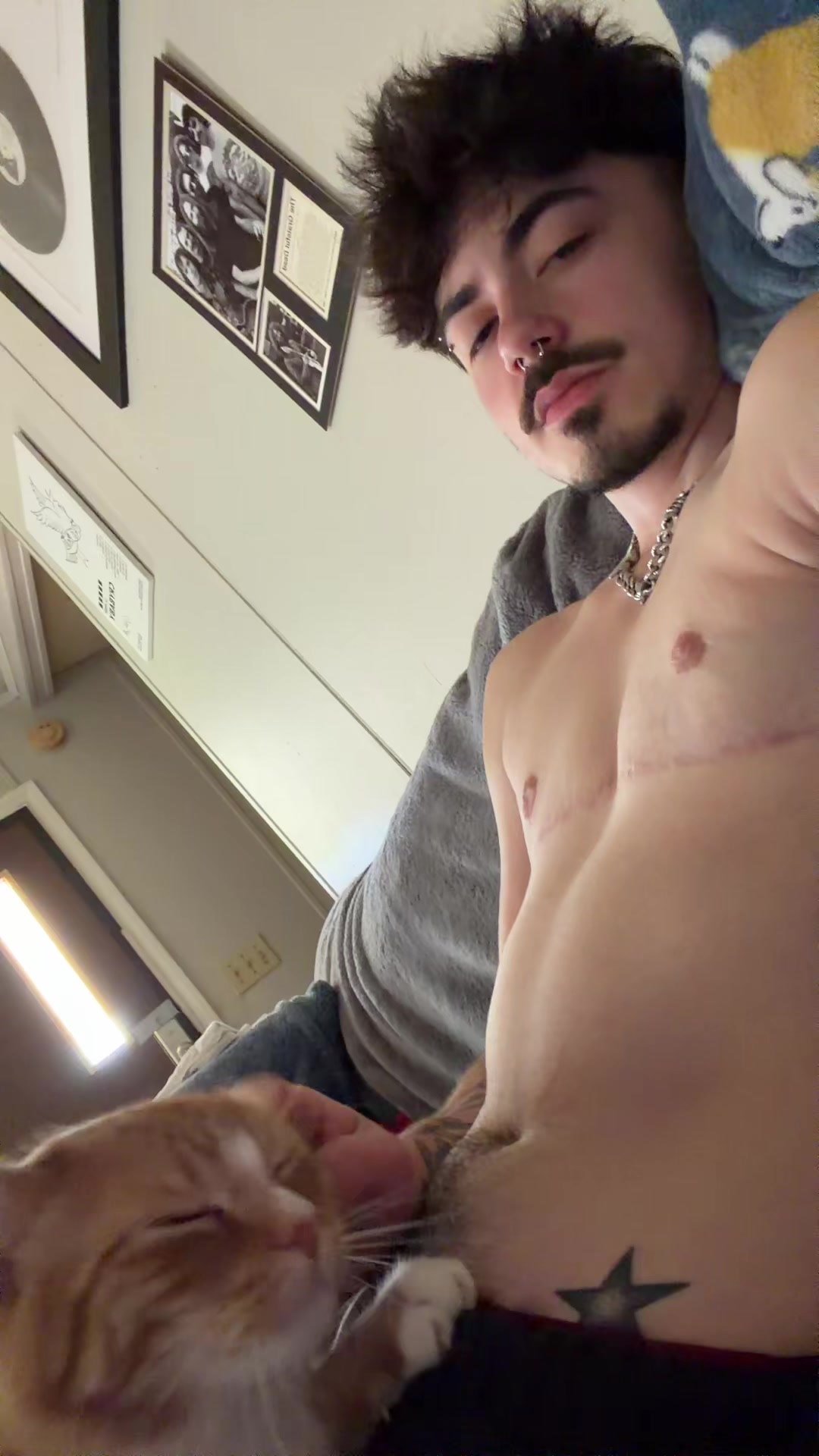 @justinnn🕷️