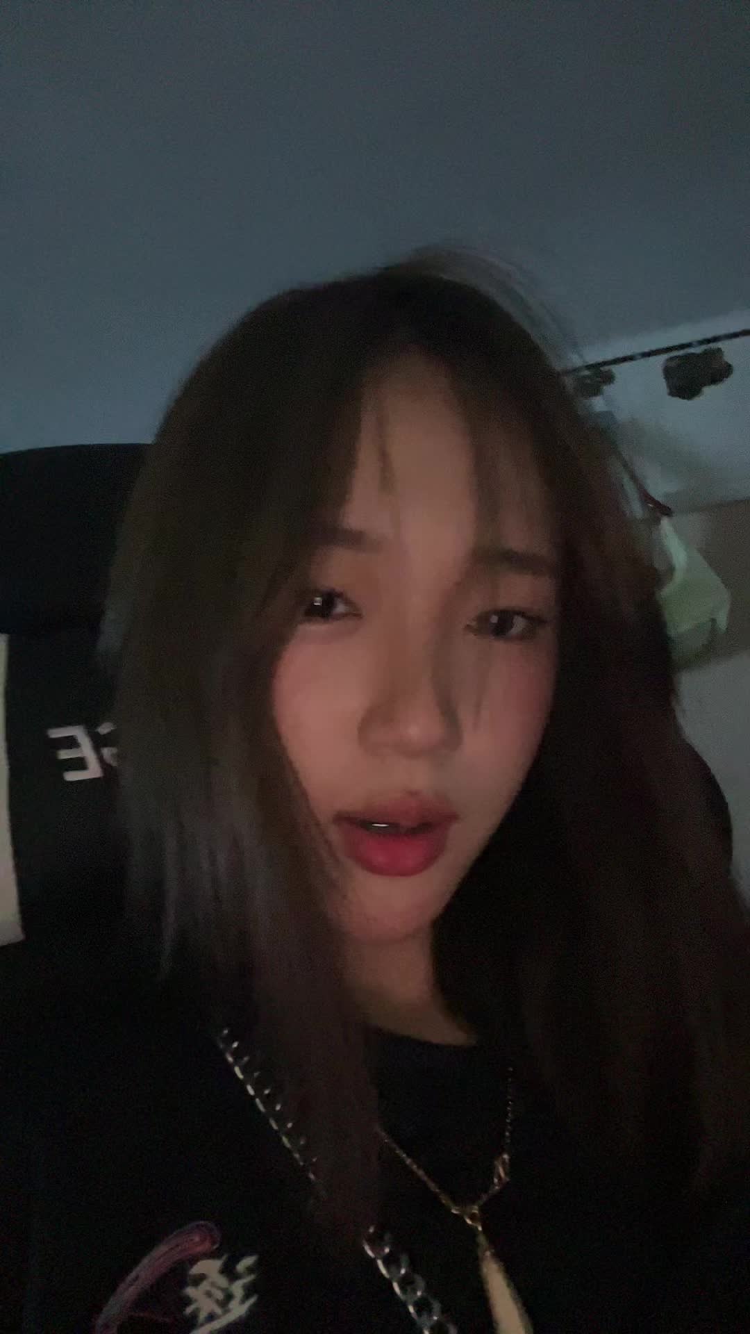 @s.lyna
