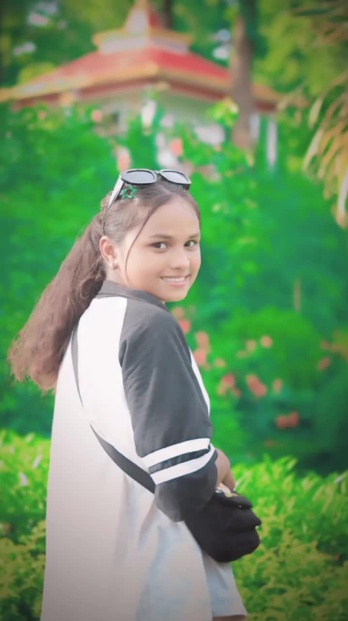 @bhojpuri Queen 👑