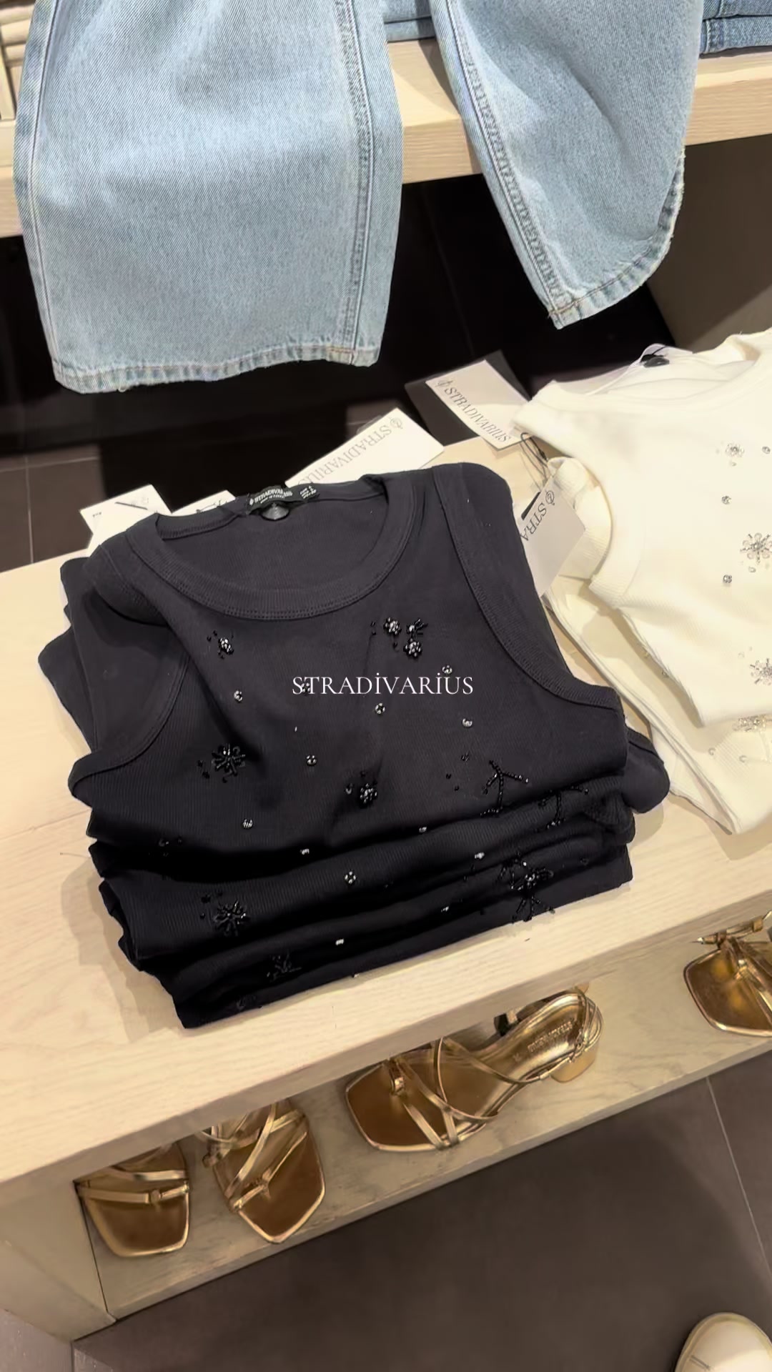 @Shoppinglovee🛍️