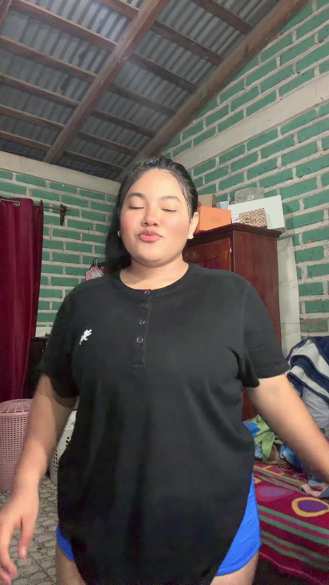 @Noemy:๐ขs”๐