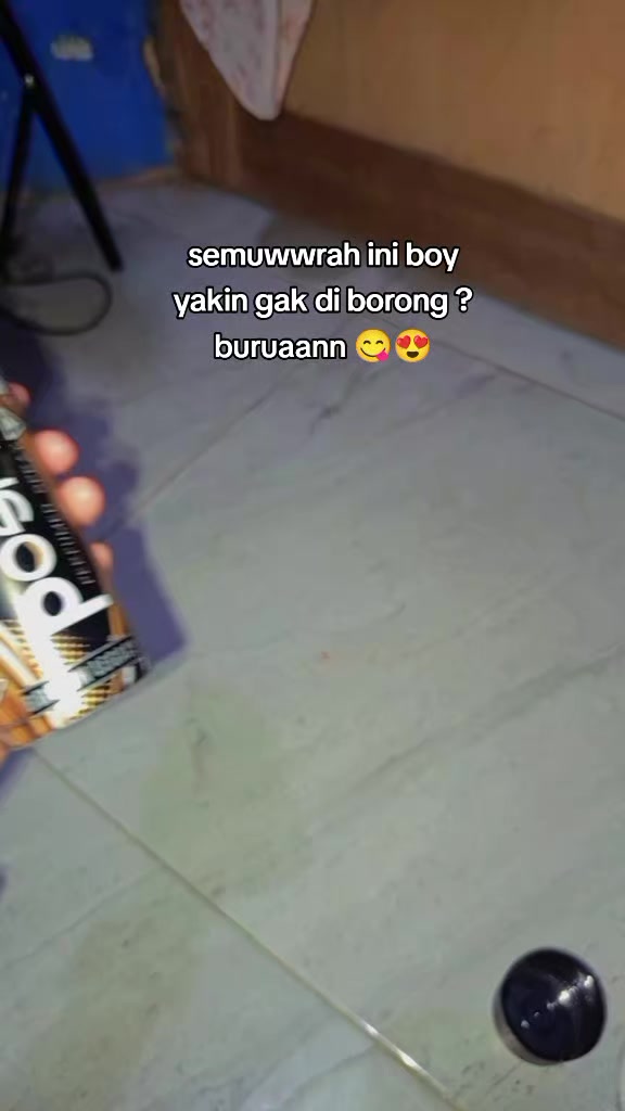@Boy's store
