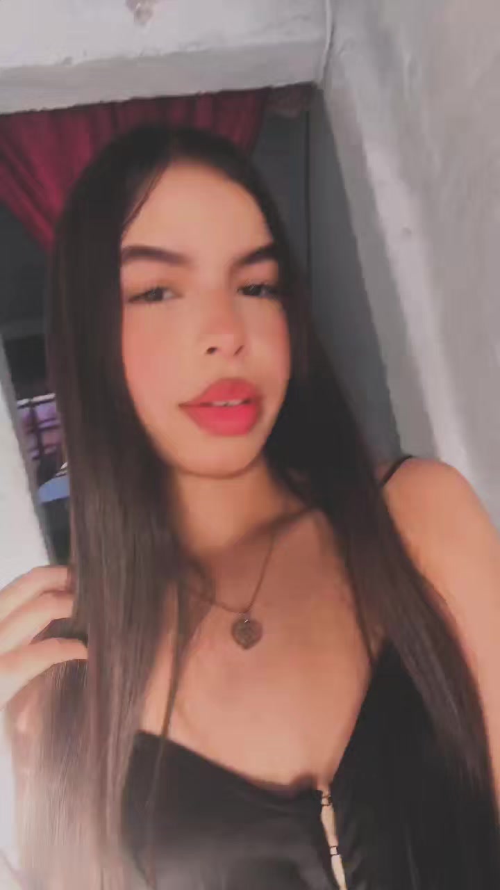 @🫦