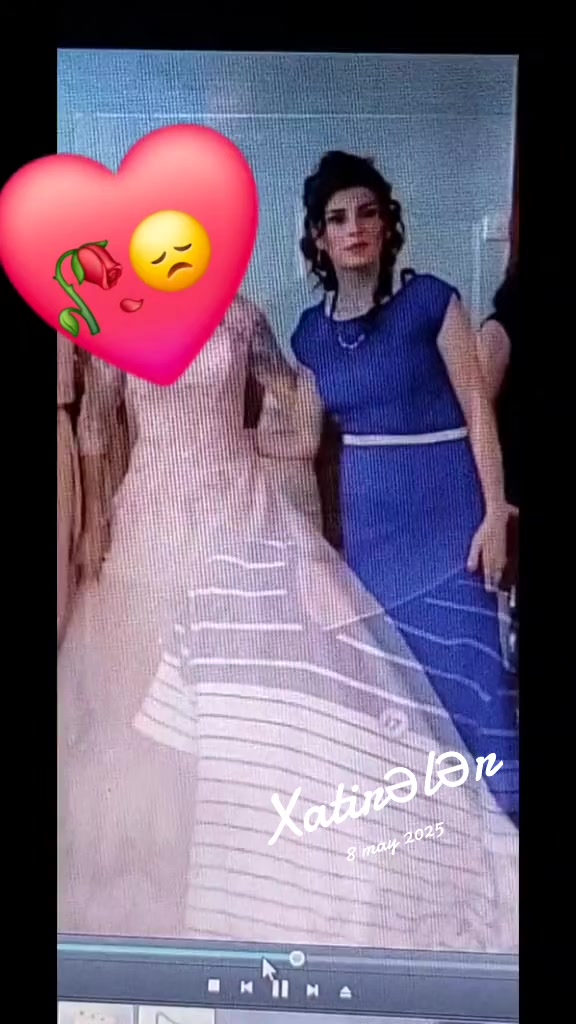 @Qəribə həyat😔