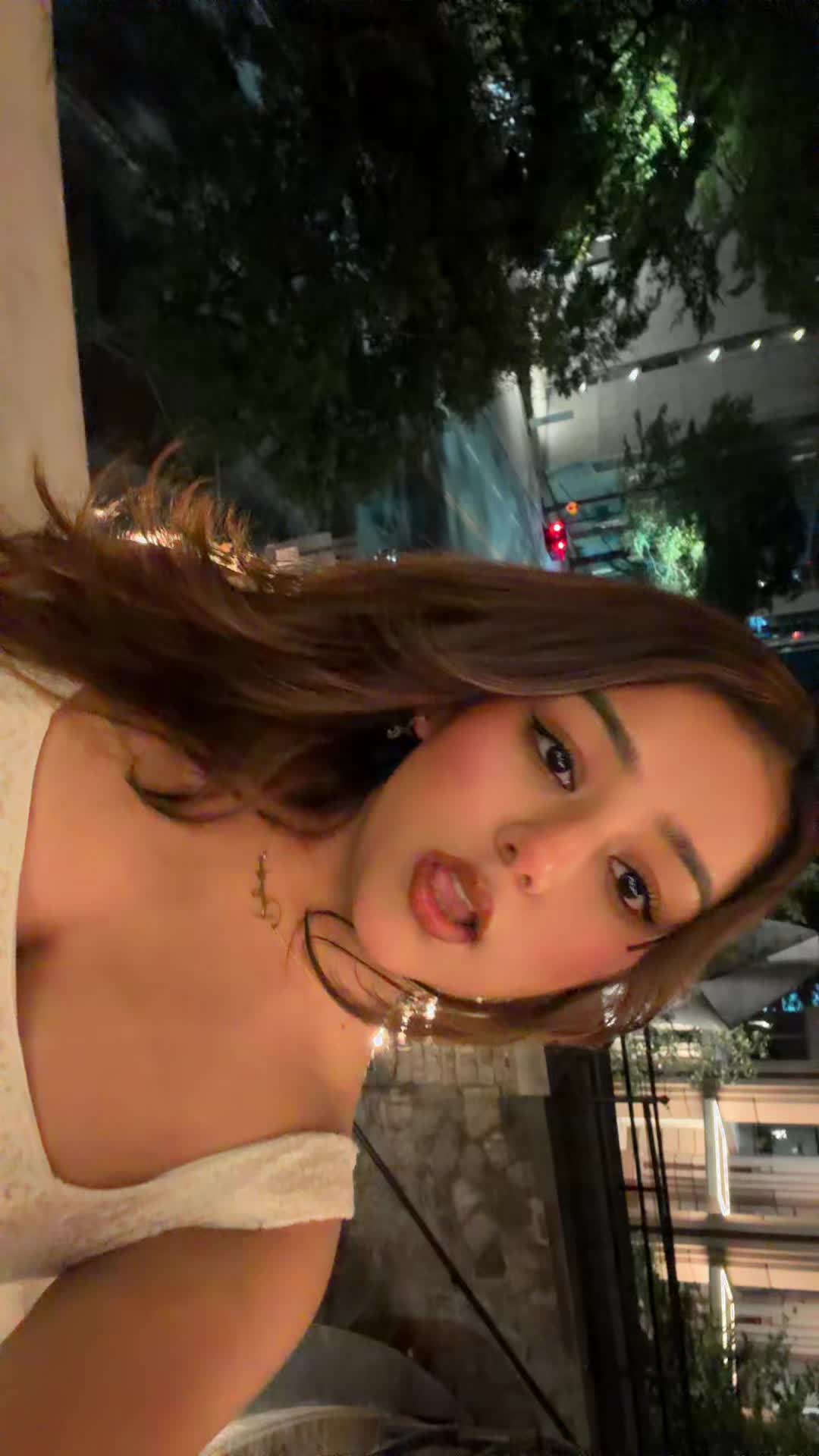 @Priyaska🌸💫