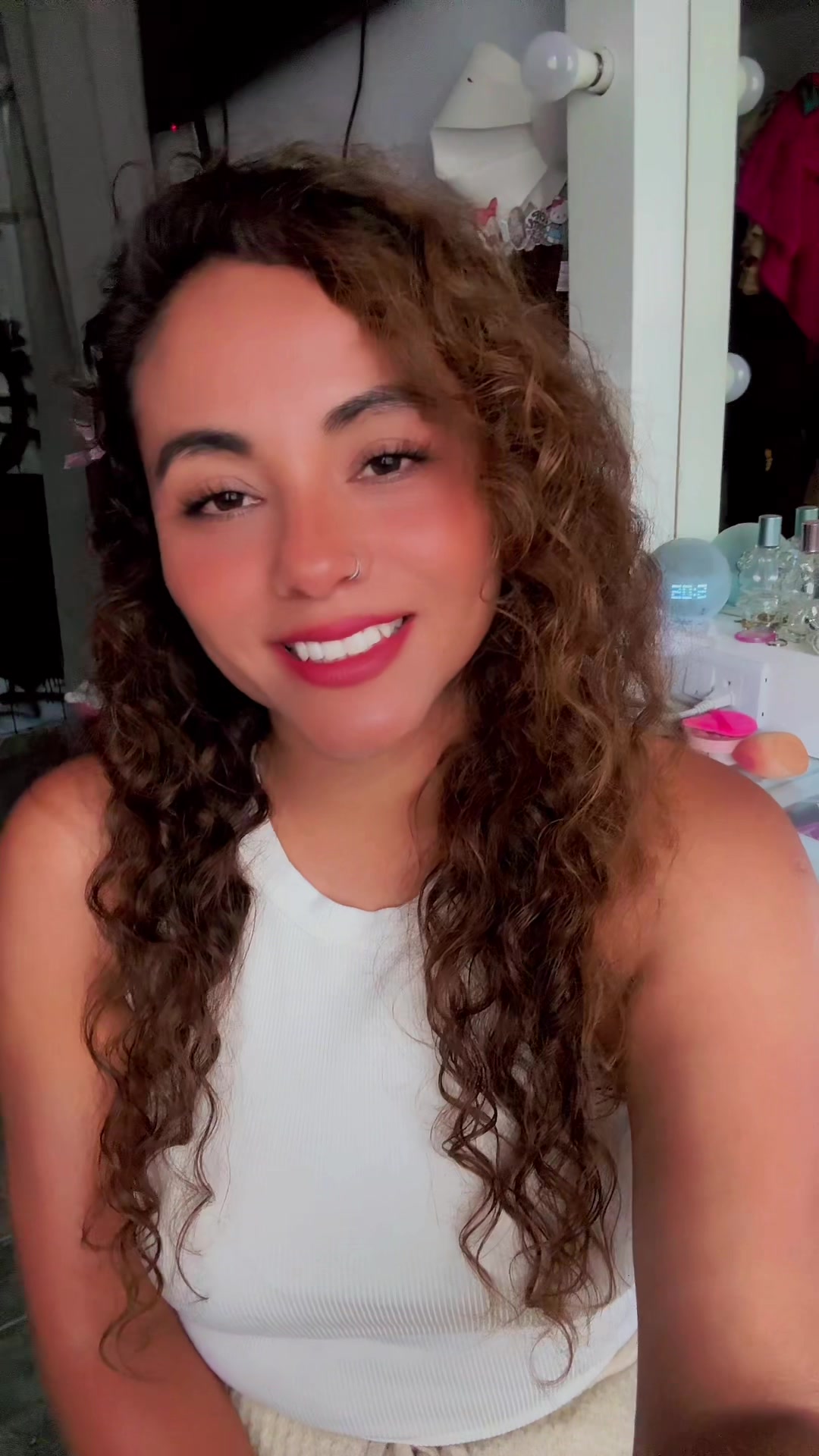 @Mónica Morales 🦋