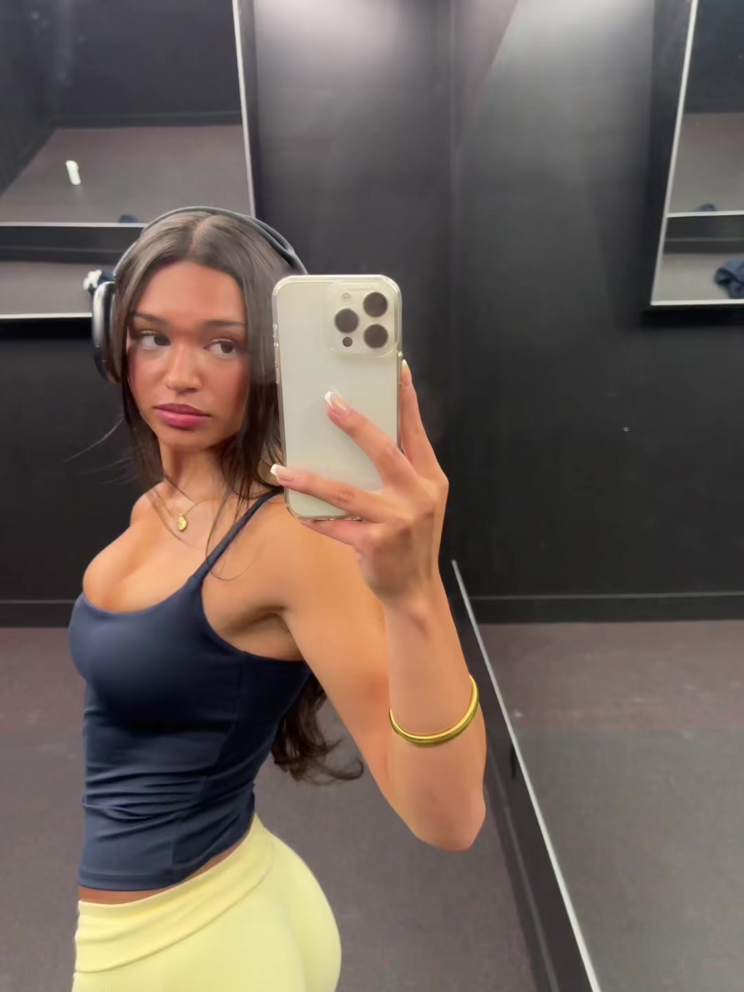 @KiaraLift