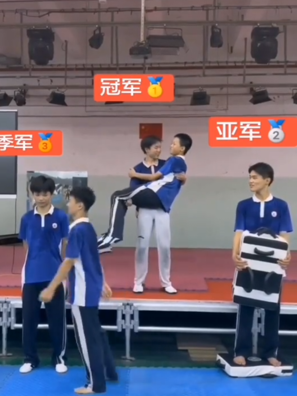 @Chinaboylovefan