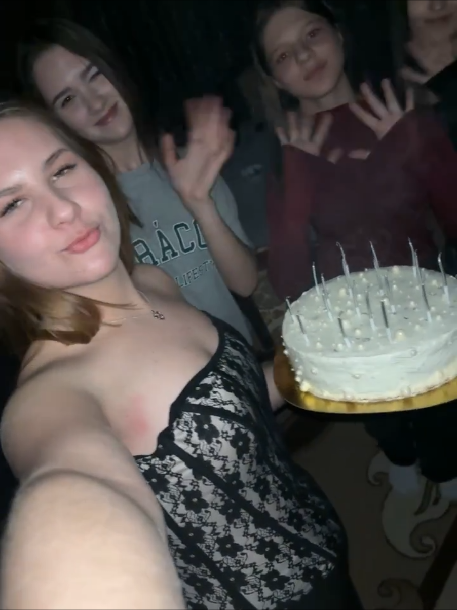 @Арина💓