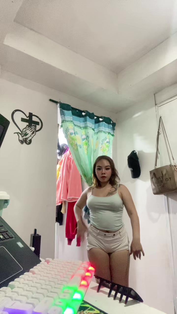 @Keziah Yoj Flores
