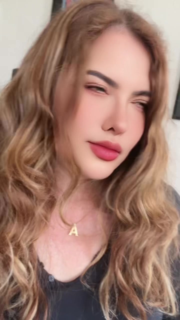@Angie Velabarre