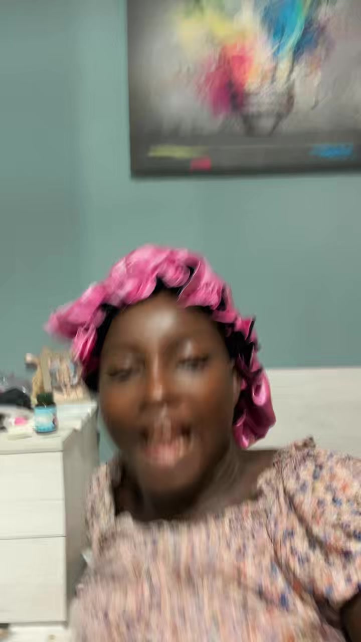 @𝓝𝓸𝓿𝓪🤎🇳🦋 | creator