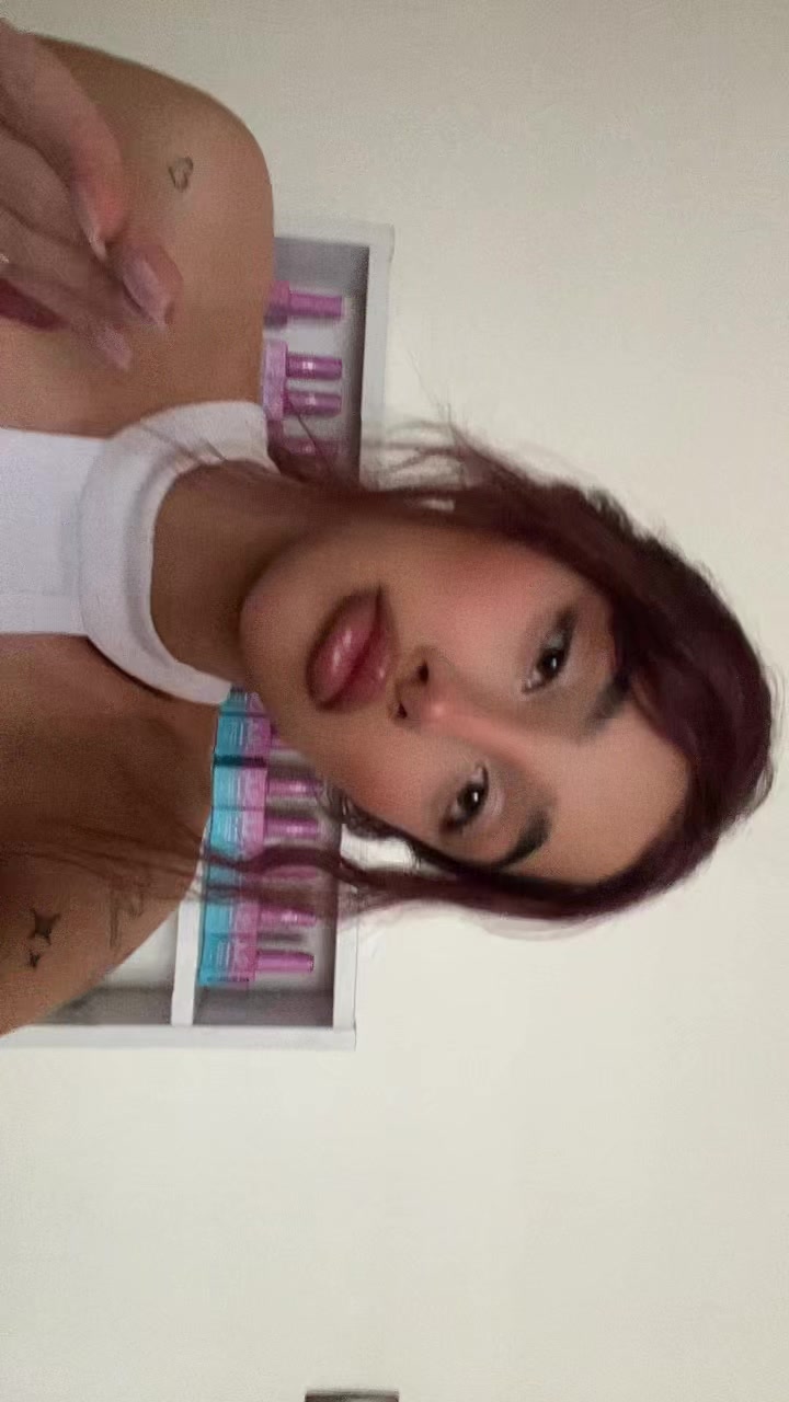 @Mahtabmahroyan