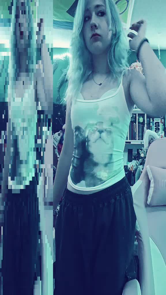 @Lilyyy