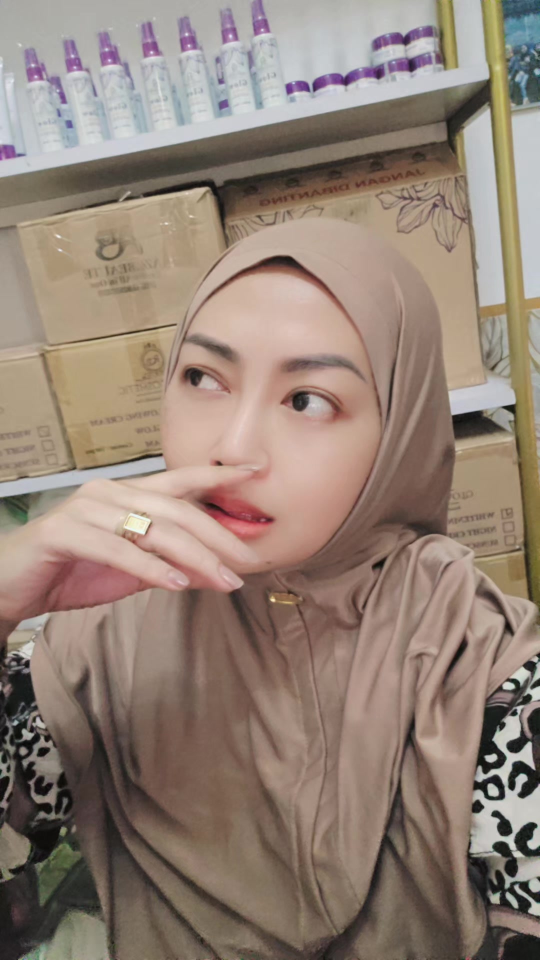 @Noer Beauty & Fashion