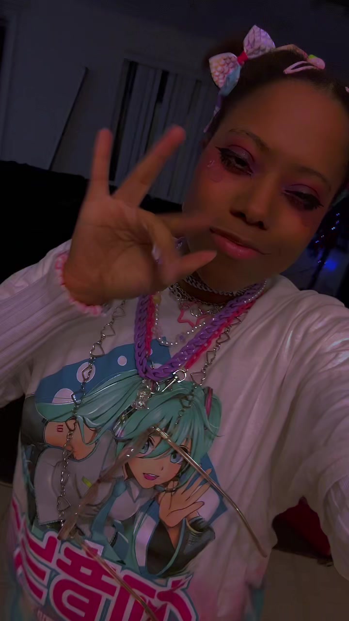 @AestheticallyCRY