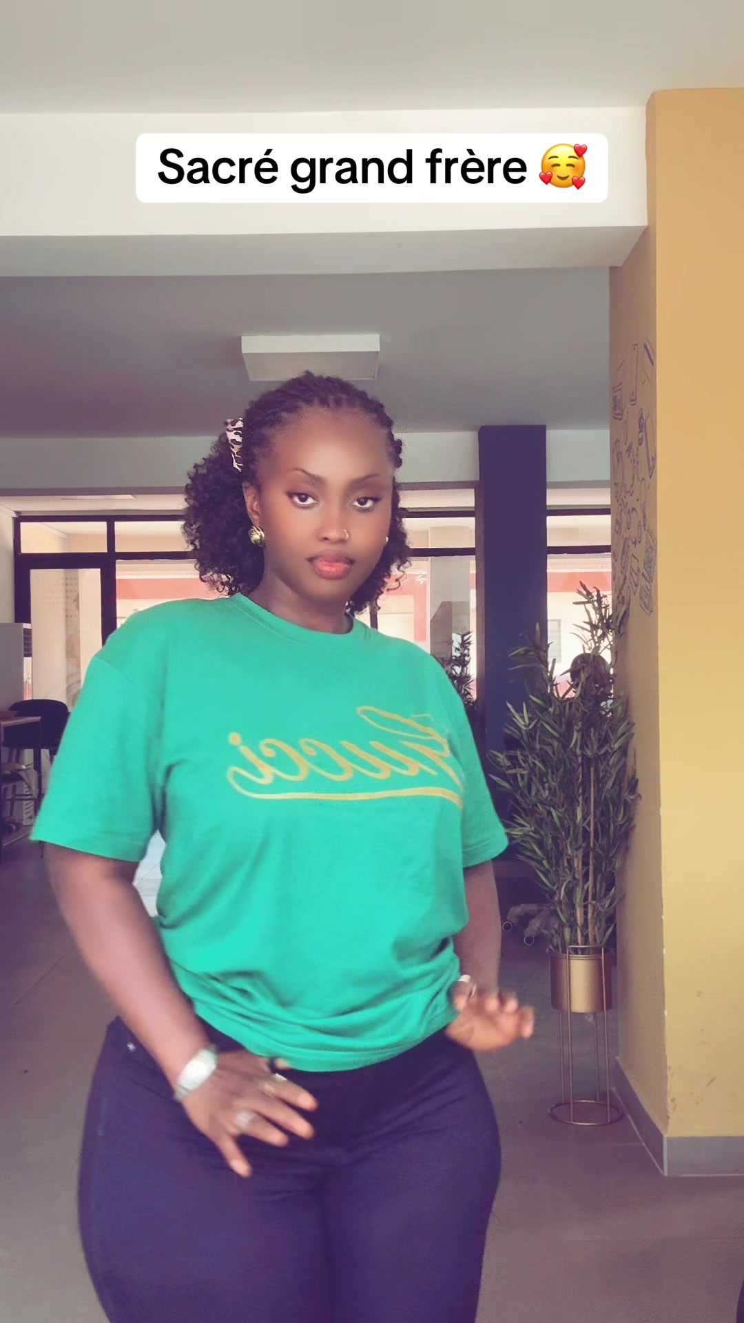 @Hawa Queen💜🇬🇳