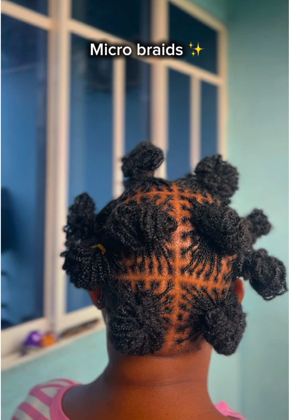 @Riri the twist girl😁