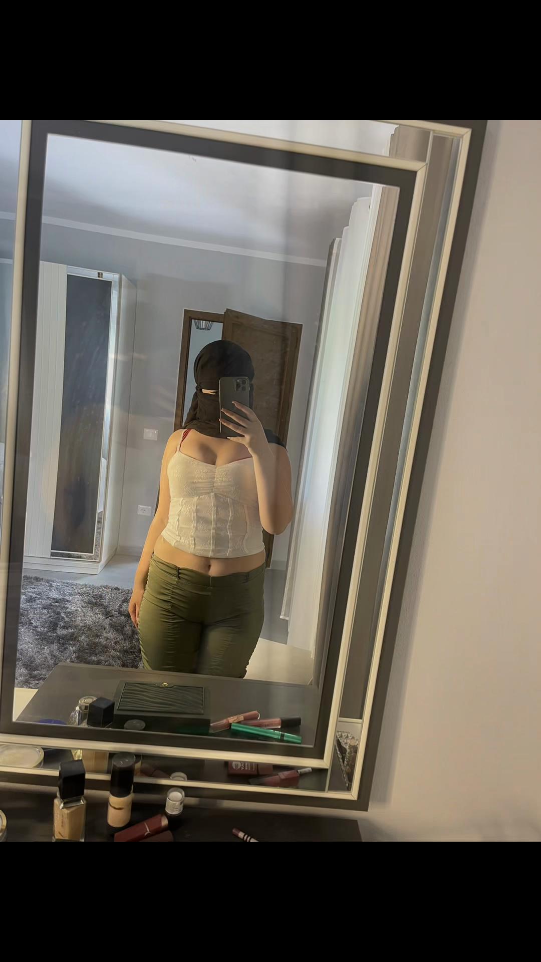 @Leyla Hoxhaa