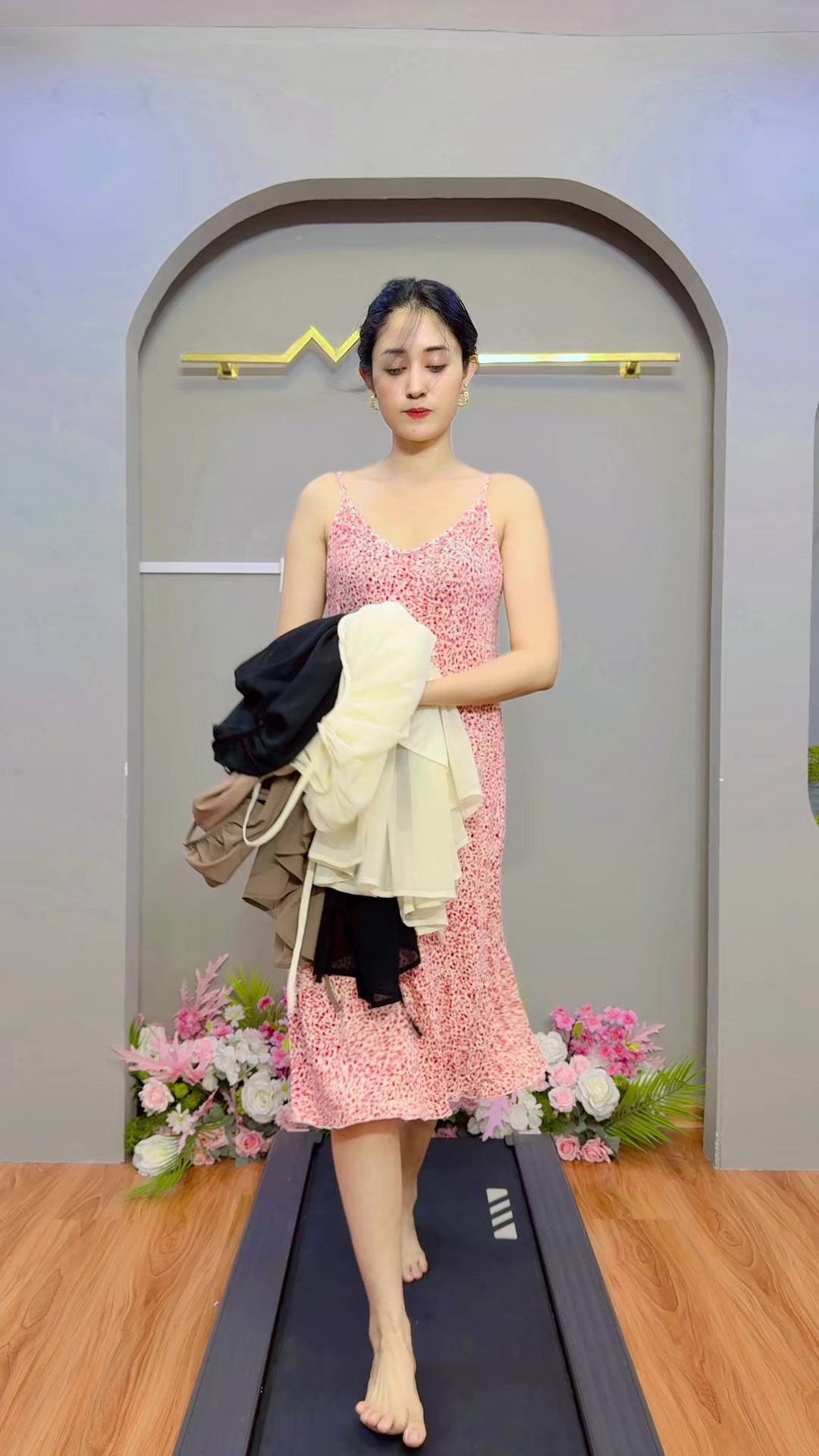 @Thune Fashionshop သွန်းဖက်ရှင်